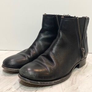 Frye Carly Zip Chelsea Black Bootie 7B